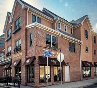 112 N Broadway Unit G