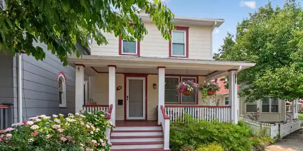 60 Asbury Avenue