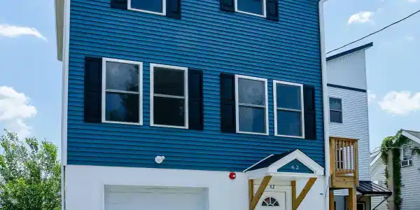 42 W Shore Street