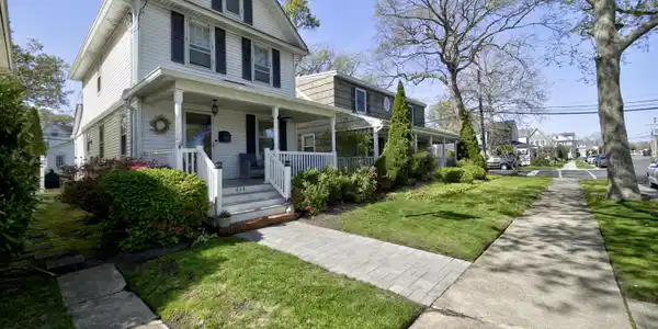 435 Norwood Avenue
