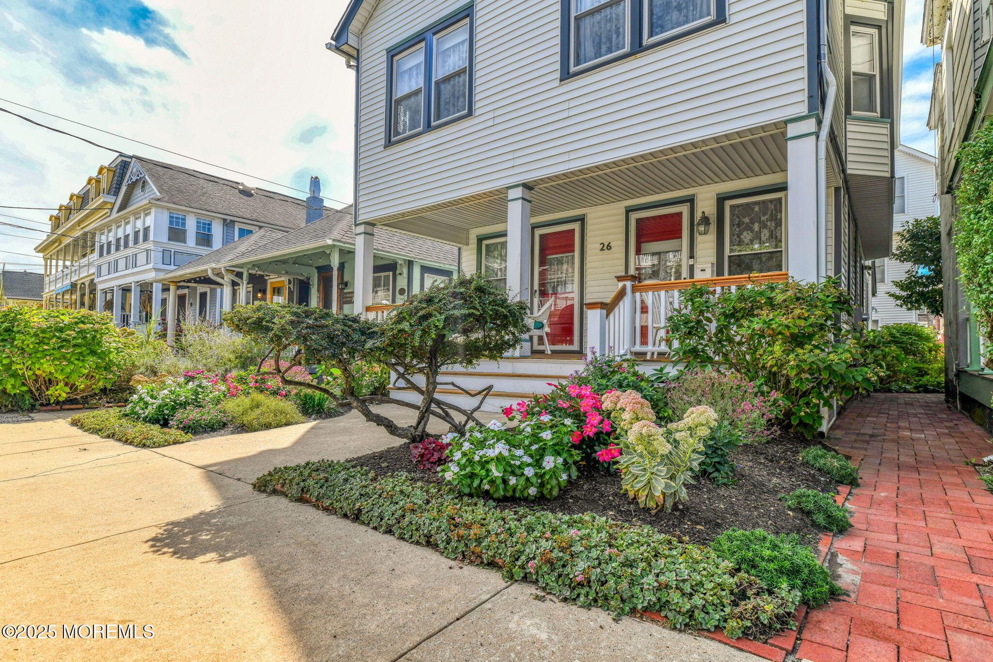 Image 3: 5-web-or-mls-DSC_8351_5