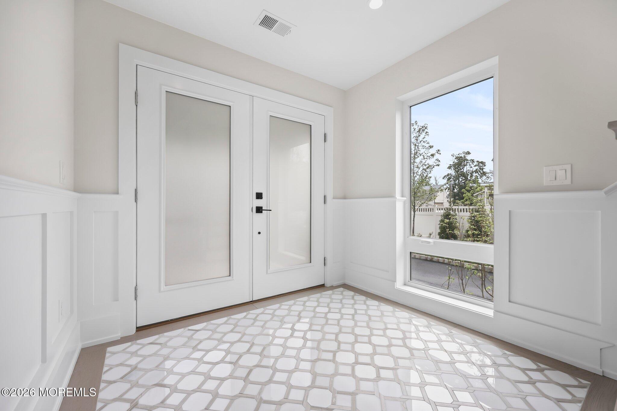 Image 3: 65-web-or-mls-LPM_1657