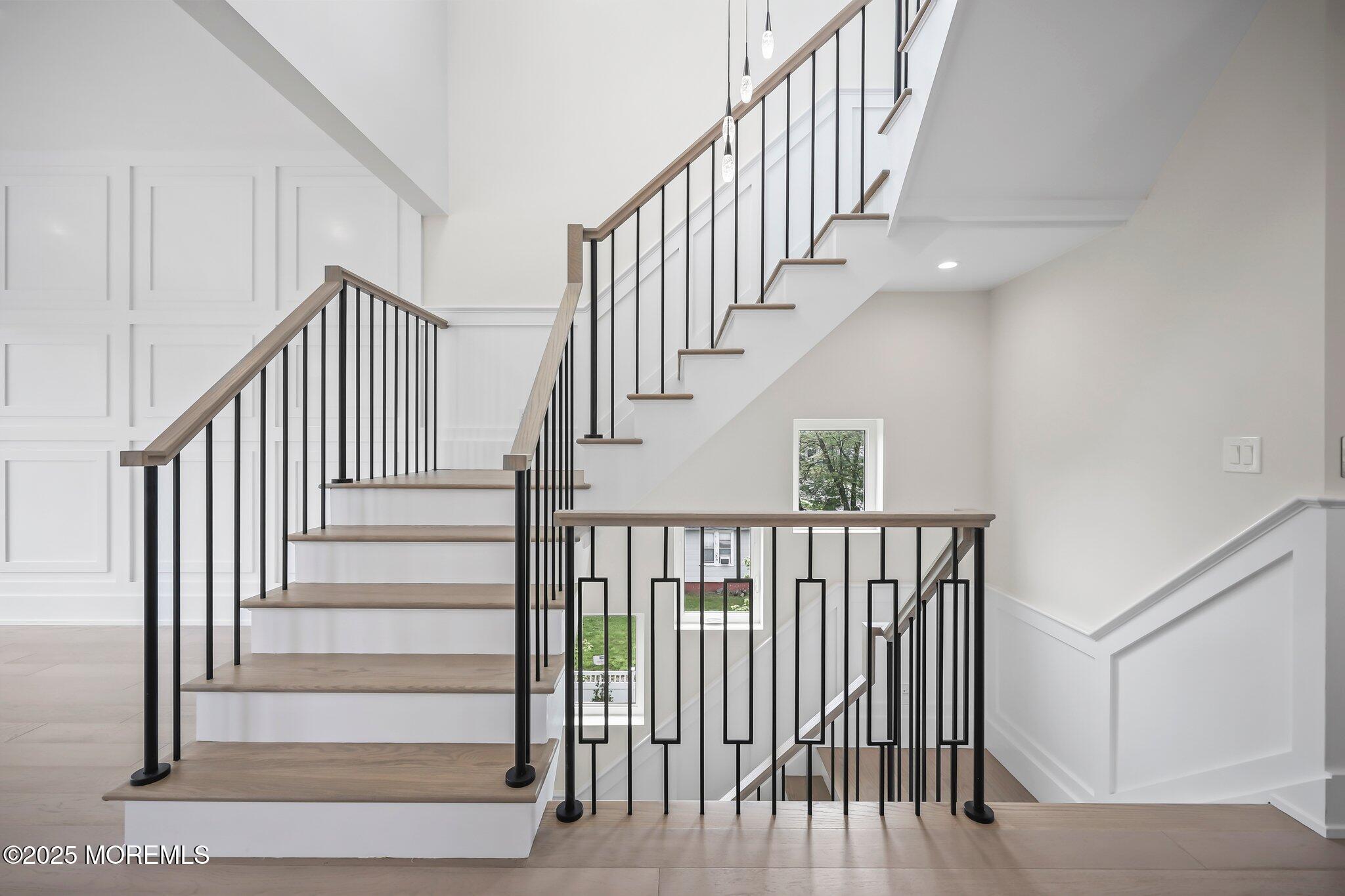 Image 4: 45-web-or-mls-LPM_1557