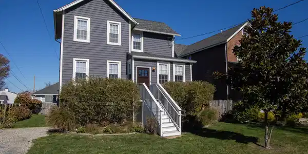 89 Columbia Avenue