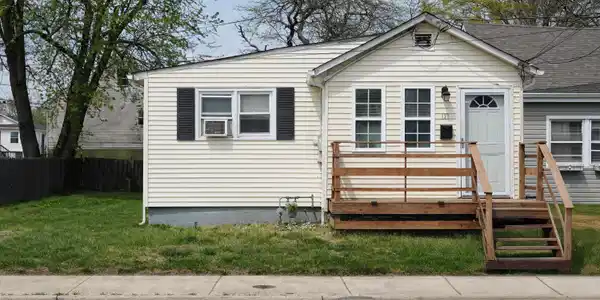 137 Maple Avenue