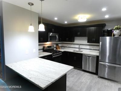 404 Bay Boulevard Unit 3