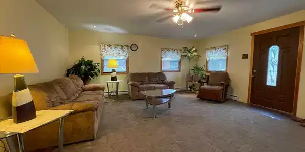 Image 2: living room 2