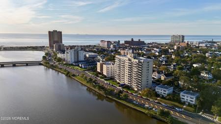 510 Deal Lake Drive Unit 8J