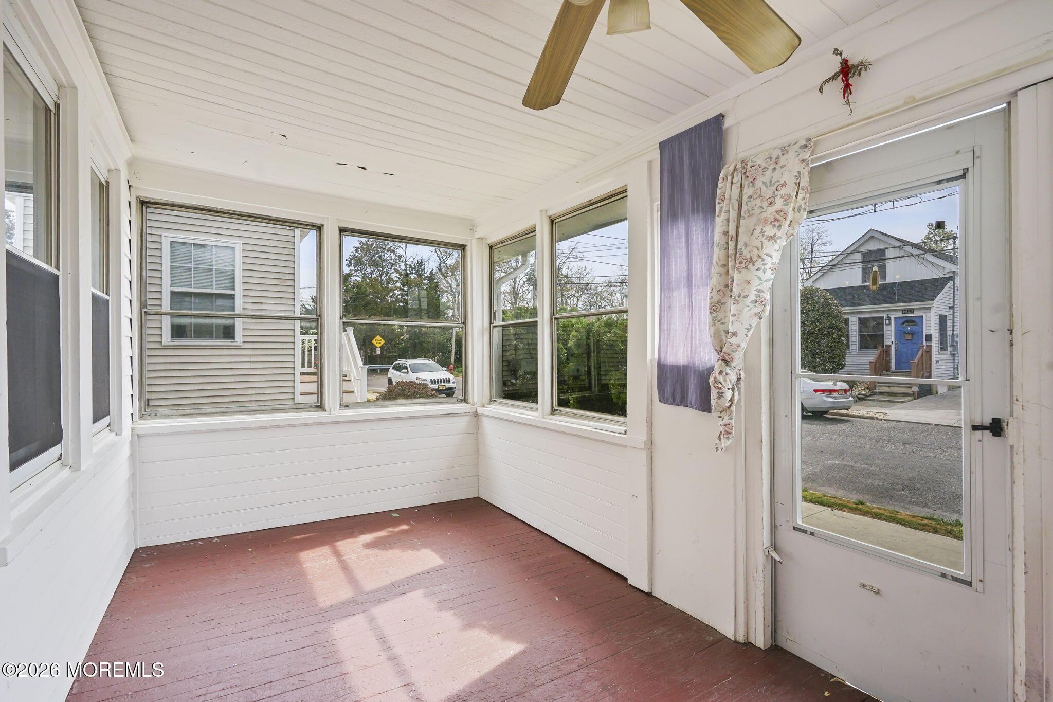 Image 2: 4-web-or-mls-DSC07737