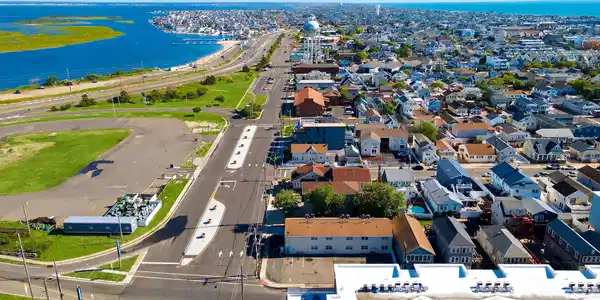 Image 4: Aerial 3