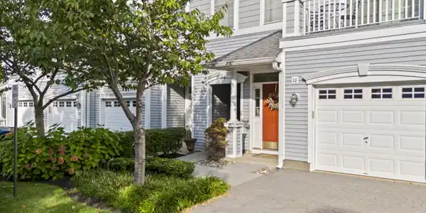 8 Skimmer Lane