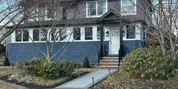 37 Morris Place