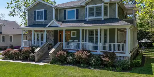 8 Monmouth Avenue