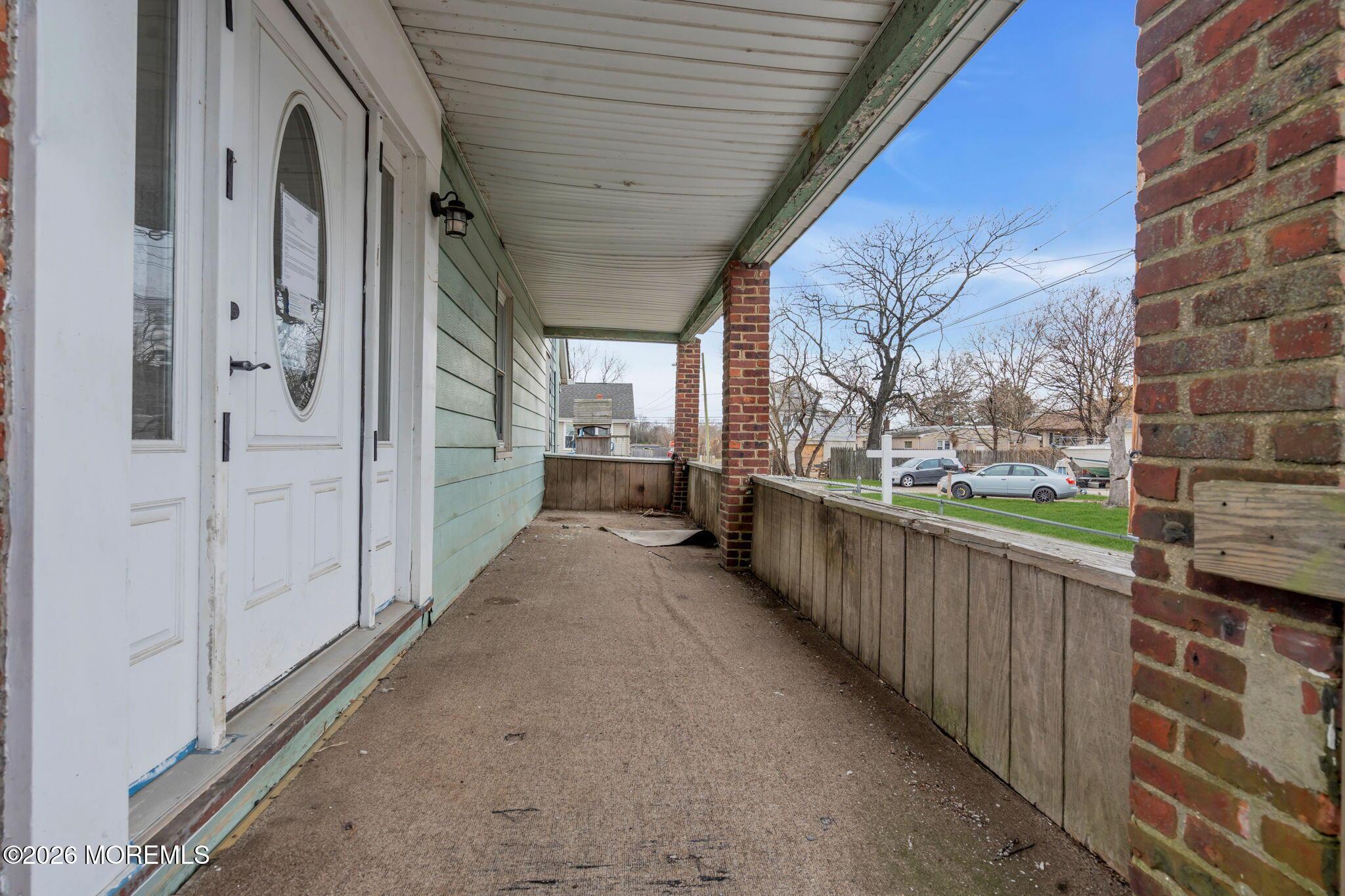 Image 4: Front Porch