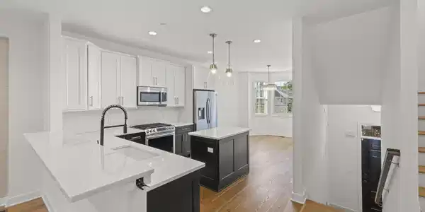 6 River Street