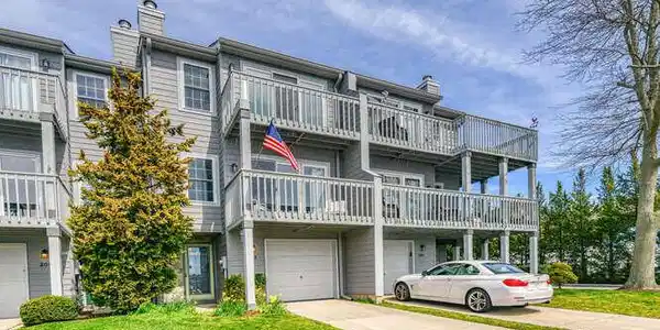 203 Spinnaker Way