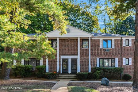 217 Manor E