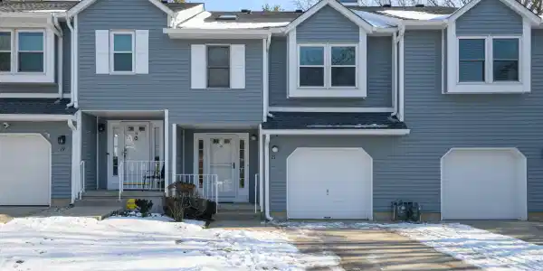 21 Mayfair Court