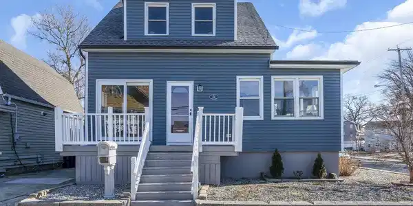 44 Oceanview Avenue