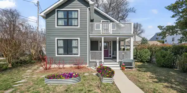 420 Burlington Avenue