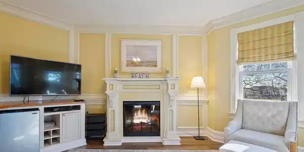 200 Monmouth Avenue Unit 21