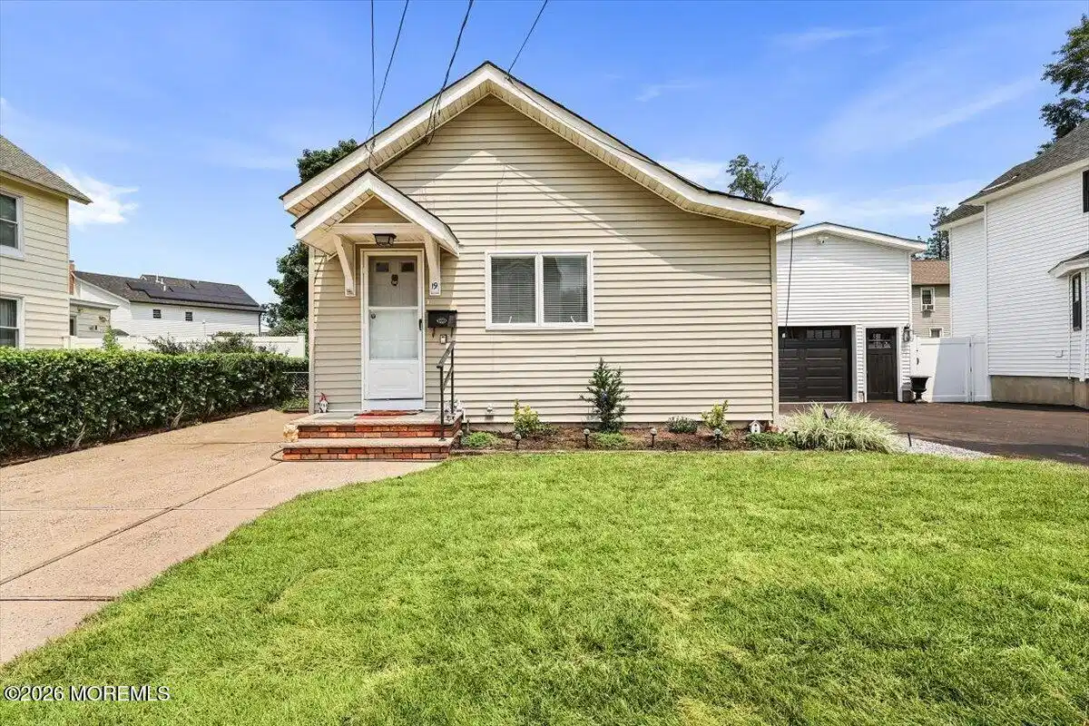 Image 1: 01-Front of Home