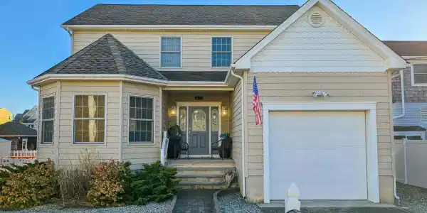 47 2nd Avenue