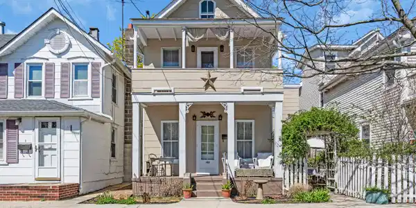 109 Webb Avenue
