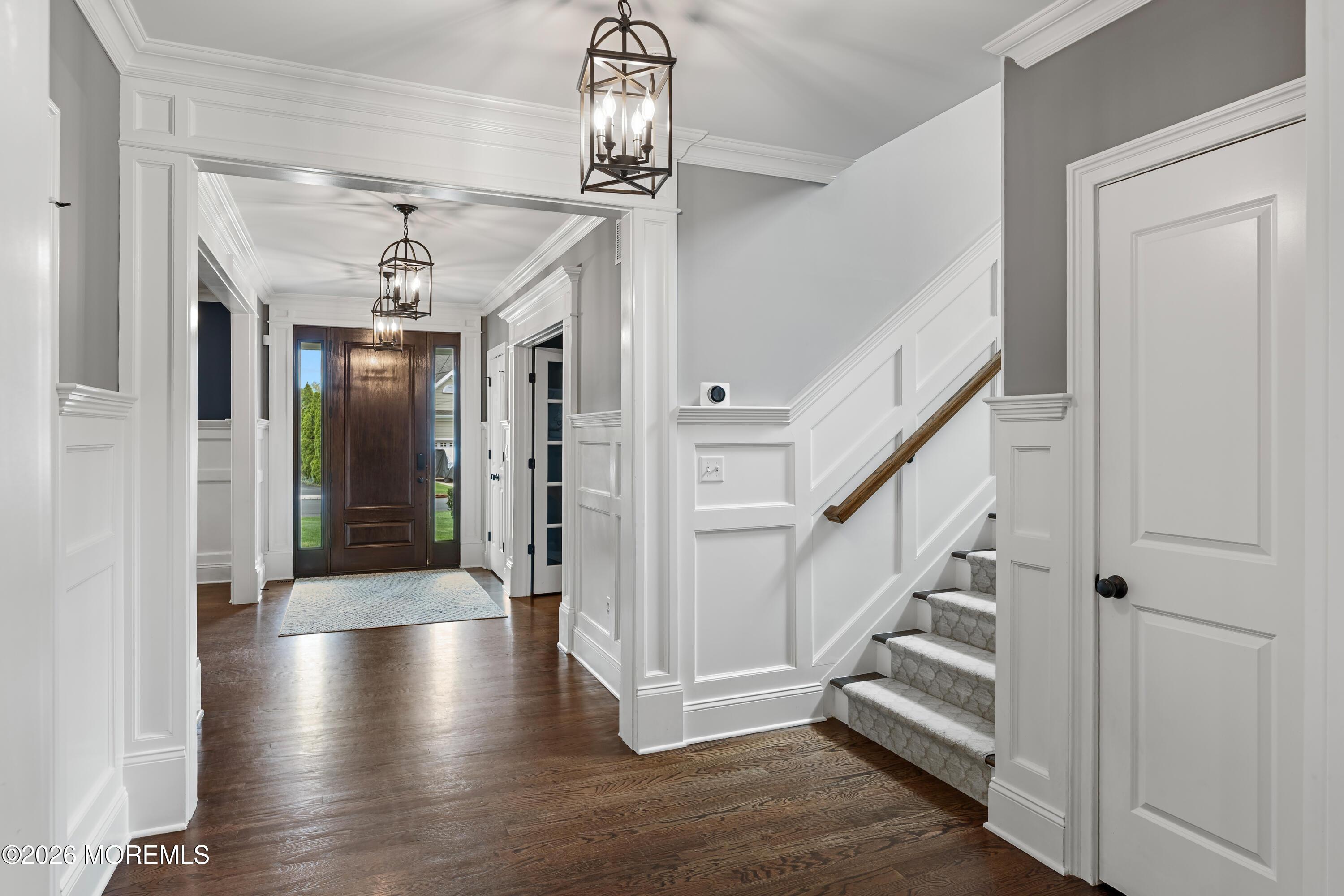 Image 3: Attention to Millwork