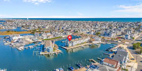 1919 Bay Boulevard Unit B29