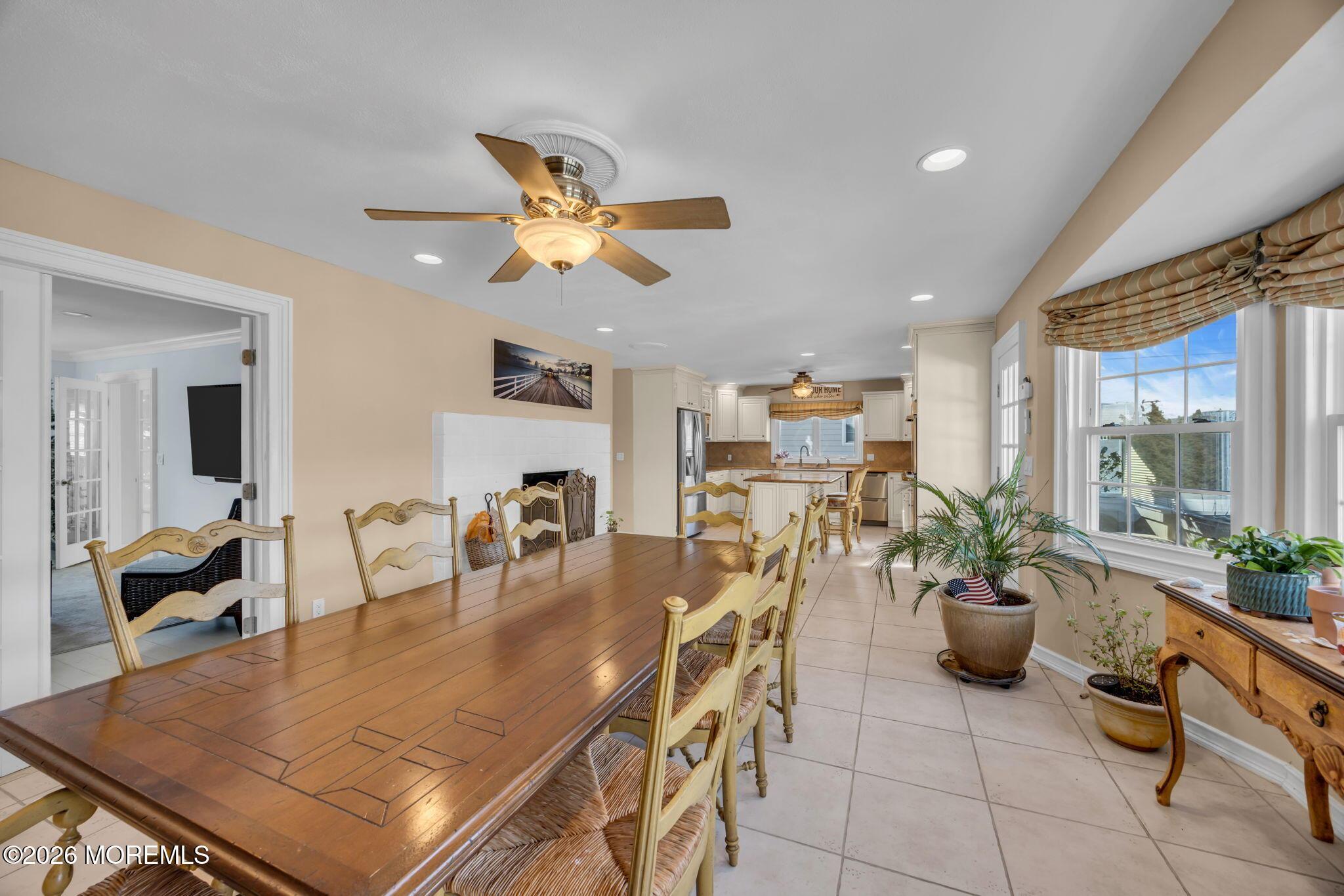 Image 4: 4-web-or-mls-2M1A1155