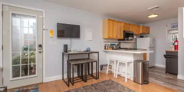 116 Sheridan Avenue Unit 3