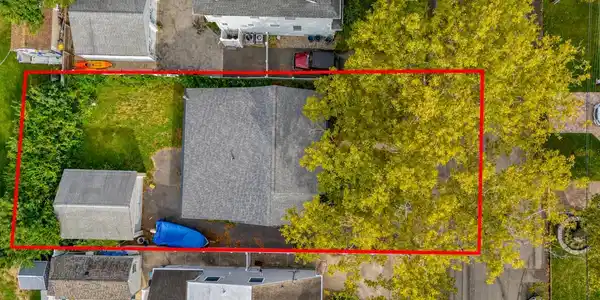 Image 2: Property Line