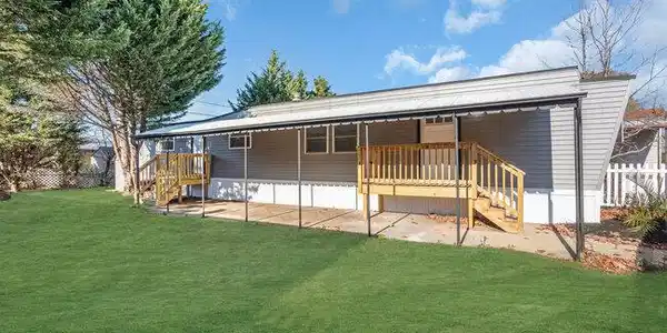 87 Locust Grove Grove