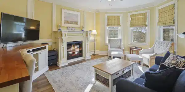200 Monmouth Avenue Unit 21
