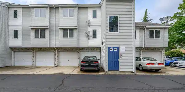 270 Main Street