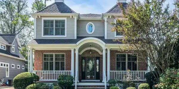 12 Forrest Avenue