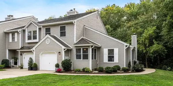13 Whitesands Way