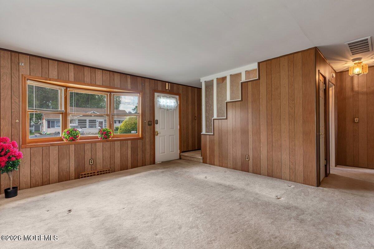 Image 2: Living Room