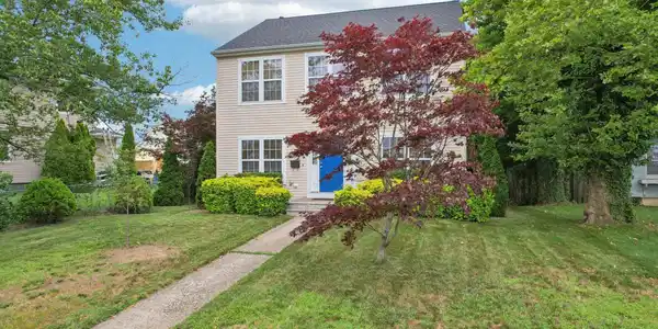 Image 2: 2-web-or-mls-Long Branch Ave-S0207-002