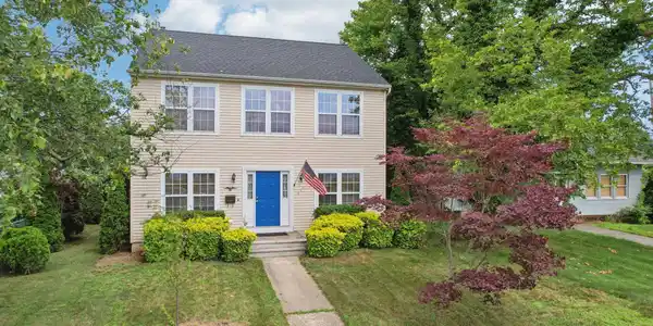 Image 3: 3-web-or-mls-Long Branch Ave-S0207-003