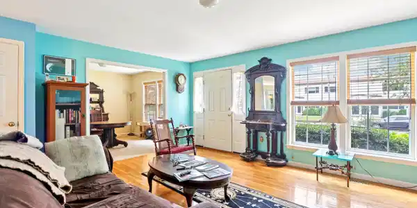 Image 4: 4-web-or-mls-Long Branch Ave-S0207-004