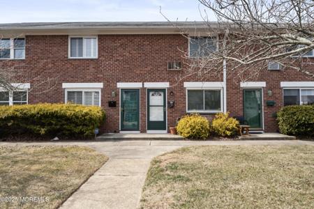 19 Wertheim Place
