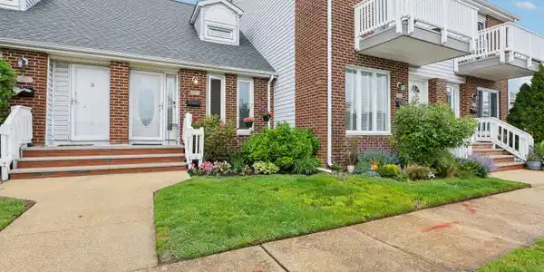 25 Meadow Avenue Unit 30