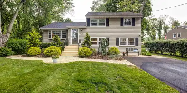 63 Maida Terrace