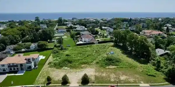 11 Jim Lynch Drive
