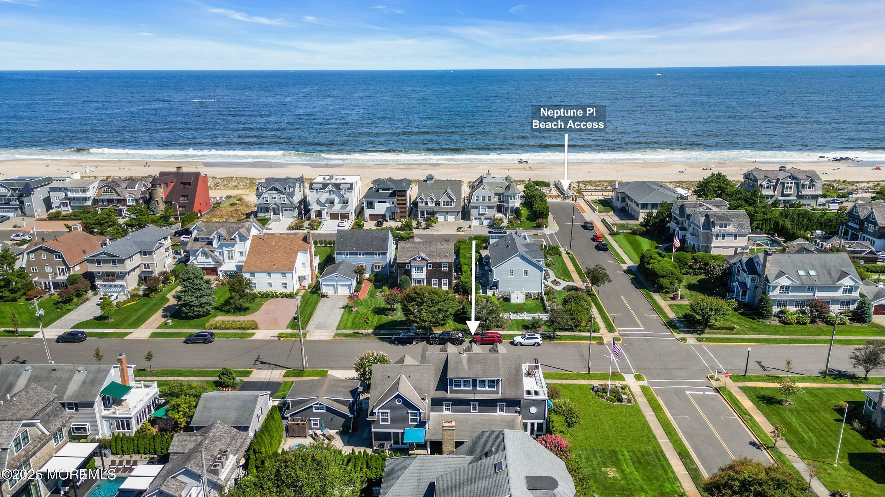 Image 2: Close proximity to beach
