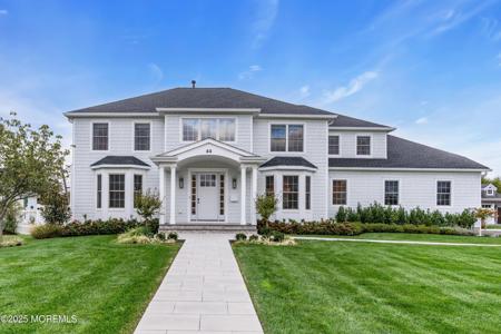 44 Monmouth Parkway