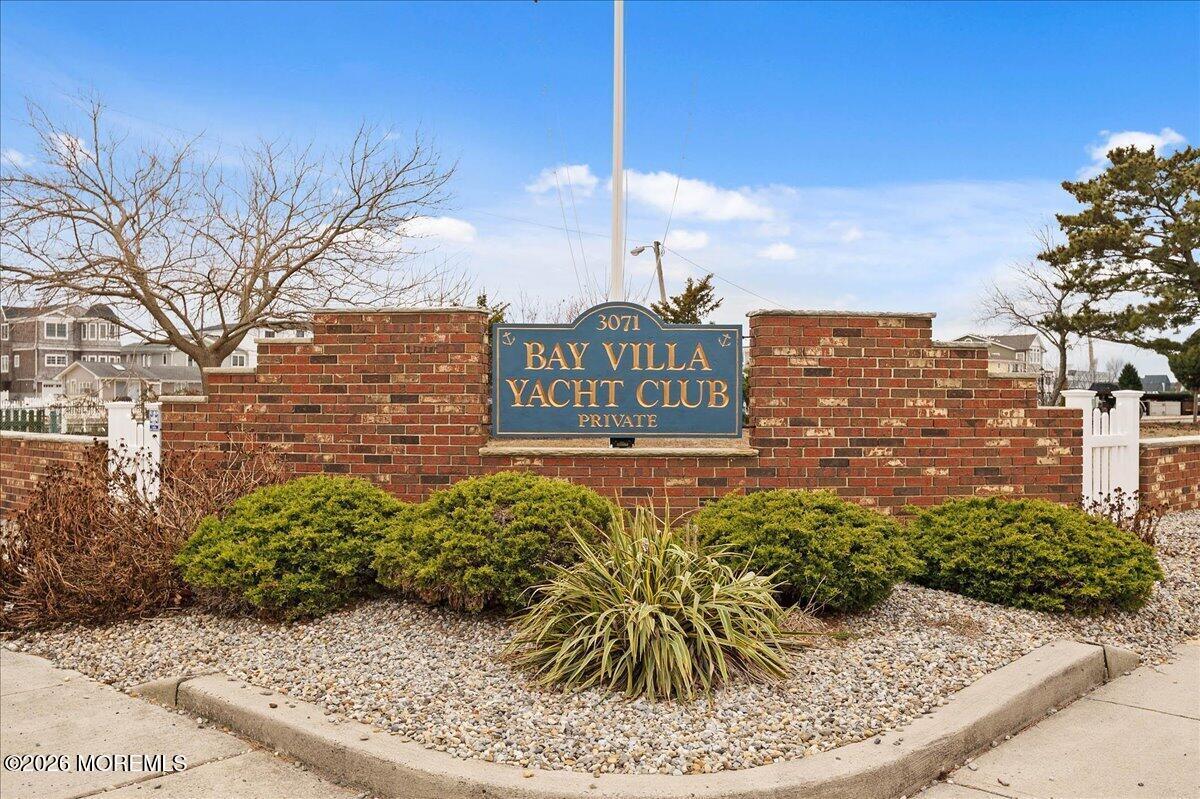 Image 1: 41-DSC_6328