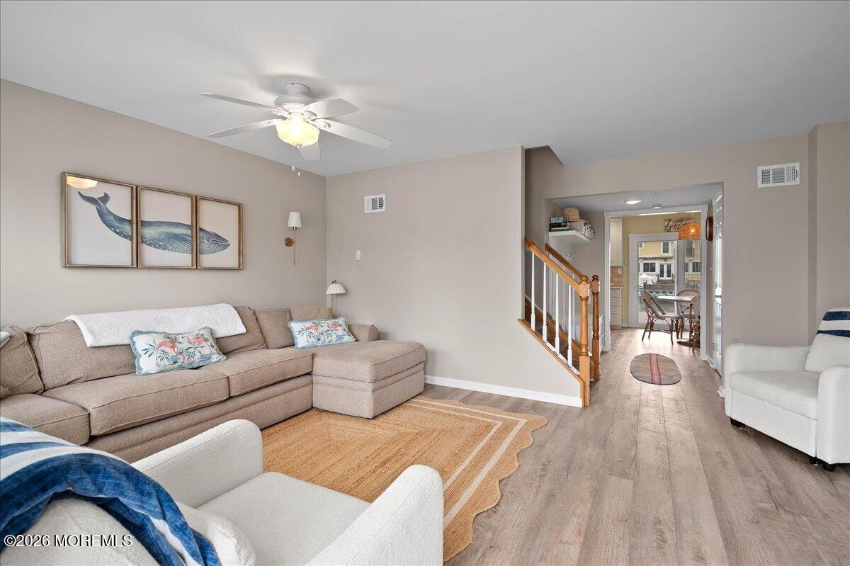 Image 3: 03-DSC_6205